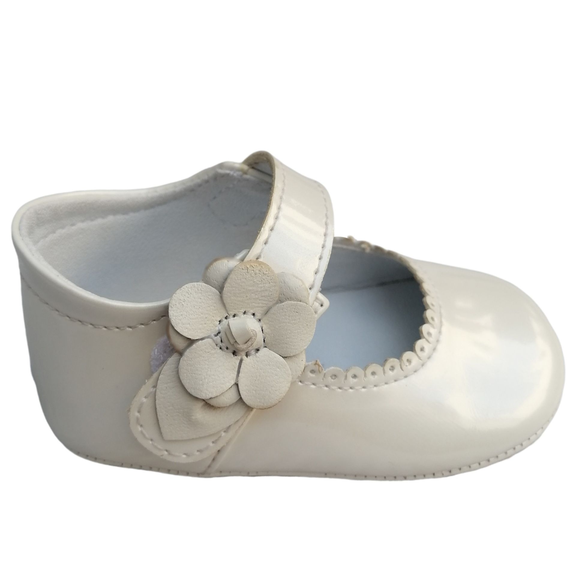 Zapato Modelo Reyna